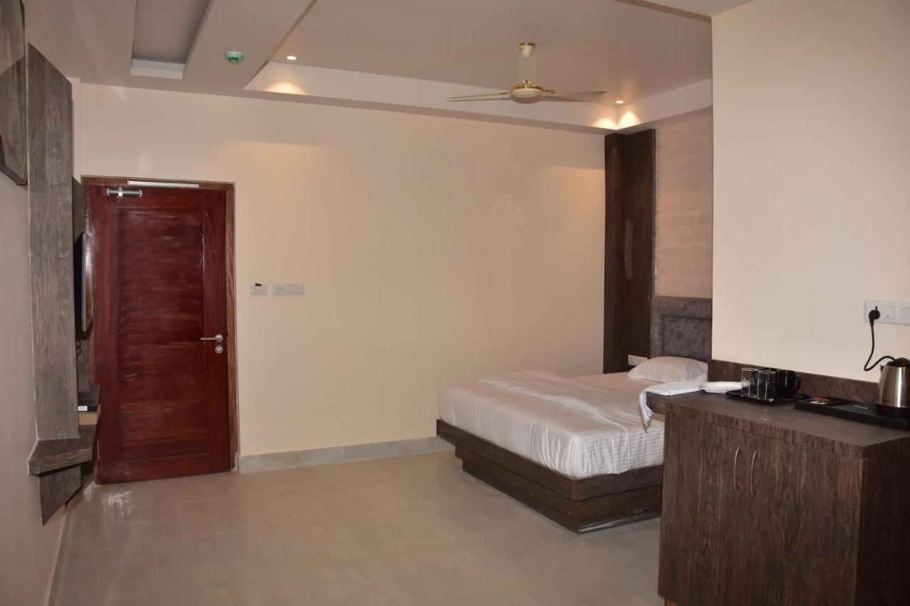 Hotel Serene Palace Port Blair Exterior foto